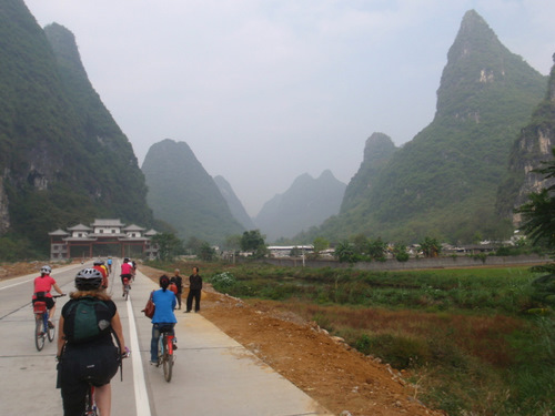 Biking south out of Yangshou.